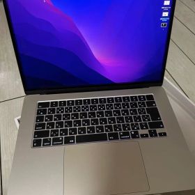 MacBook Air M2 15インチ 256GB 美品