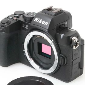 【中古】【美品】ニコン Z50II ボディ （センサー清掃済） CA01-M5958-2Q2B Nikon Zマウント APS-C EVF 中古