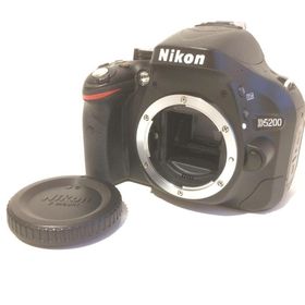 【中古】Nikon デジタル一眼レフカメラ D5200 レンズキット AF-S DX NIKKOR 18-55mm f/3.5-5.6G VR付属 ブ