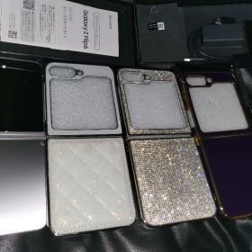 美品Galaxy Z Flip6 SIMフリー docomo SC-54E