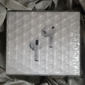 AirPods Pro 3 本体 正規品