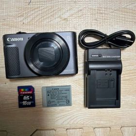 Canon PowerShot SX620 HS 本体と付属品