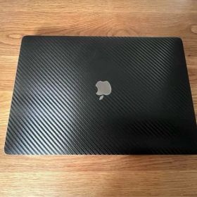 MacBook Pro 16インチ