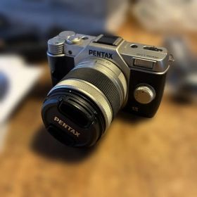 PENTAX ペンタックス Q10 02standard zoom デジカメ