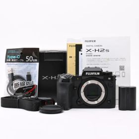 ＜良品＞ FUJIFILM X-H2S ボディ｜シャッター15,669枚｜動作良好｜小塗装はがれあり｜外観良好｜元箱付き｜高速連写対応フラッグシップAPS-Cミラーレス