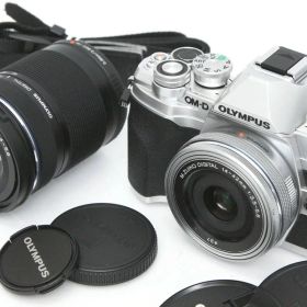【中古】【良品】オリンパス OM-D E-M10 Mark IV EZダブルズームキット[ブラック]（センサー清掃済み） CA01-R4266-2Q1A OLYMPUS マイクロフォーサーズ 5軸手ブレ補正 標準ズーム 望遠ズーム レンズ付き セット 中古