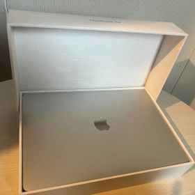 《美品》M1 MacBook Air 13インチ 16GB / 512GB