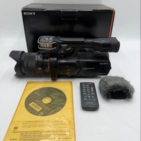 SONY NEX-VG900 ビデオカメ ラ 4/16-70 レンズ付き