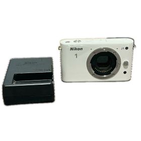 Nikon 1 Nikon 1 デジタル一眼カメラ Nikon 1 J1【中古】