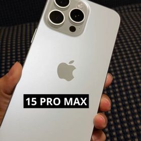 Apple iPhone 15 Pro Max 256 GB ホワイトチタニウム