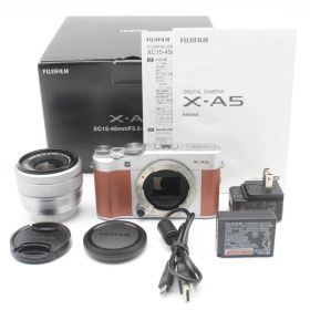 Fujifilm X-A5 ミラーレスカメラ XC15-45mmレンズ付き
