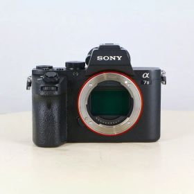 【中古】(ソニー) SONY α7 II (ILCE-7M2) ボディ
