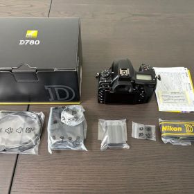 【値下更新】Nikon D780 一眼レフカメラ 本体と付属品 撮影枚数1万程度