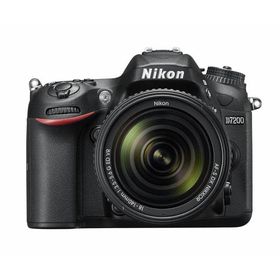 【中古】Nikon デジタル一眼レフカメラ D7200 18-140VR レンズキット D7200LK18-140