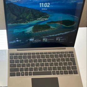 Microsoft surface laptop go 1943
