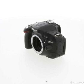 【中古】Nikon(ニコン) NIKON D5200 ボディ ブラック 【251-ud】