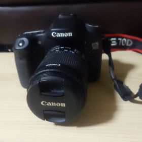 Canon EOS 70D デジタル一眼レフ ジャンク