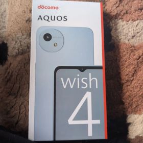 docomo AQUOS wish 4 ライトブルー 本体