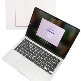 【Apple】アップル『MacBook Air / 13inch / M4 10コア/8コア / 16GB / 256GB / シルバー』MW0W3J/A 2025 ノートパソコン 1週間保証【中古】