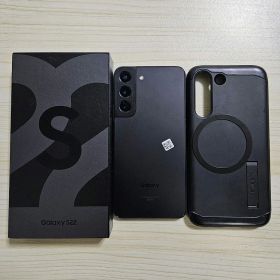 spigenケース付 GalaxyS22 ファントムブラック 8GB/256GB