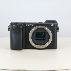 【中古】 (ソニー) SONY α6400 ILCE-6400 ボディ ブラック【中古カメラ デジタル一眼】 ランク：B