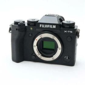 【中古】 《美品》 FUJIFILM X-T5 ボディ ブラック [ デジタルカメラ ]