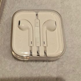 Apple EarPods ホワイト