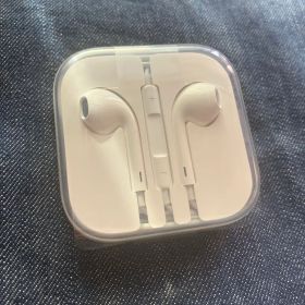 Apple EarPods 3.5mmジャック ホワイト