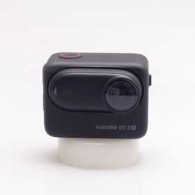 【中古】Insta360 GO 3S (64GB) ブラック