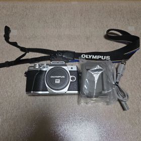 【シャッター5803回】 OM-D E-M10 Mark III