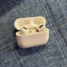 AirPods Pro ワイヤレスイヤホン ホワイト