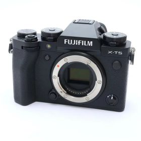 【中古】 《美品》 FUJIFILM X-T5 ボディ ブラック [ デジタルカメラ ]