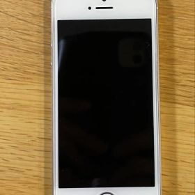Apple iPhone SE ゴールド/ホワイト