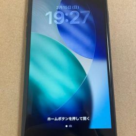 Apple iPhone SE 2ndブラック 本体