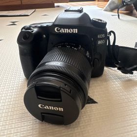 Canon EOS 80D デジタル一眼レフ 値下げ中！