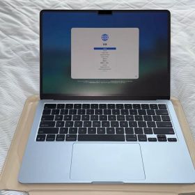 MacBook Air M4 13インチ 2025 16GB/512GB US
