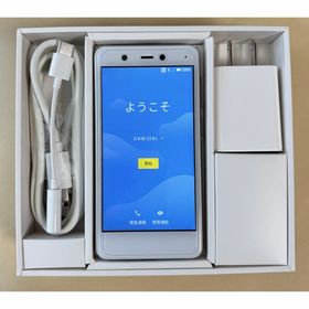 ラクテン(Rakuten)の楽天 Rakuten Mini 32GB クールホワイト SIMフリー(スマートフォン本体)
