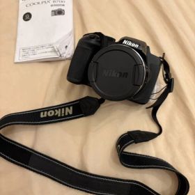 Nikon coolpix B700