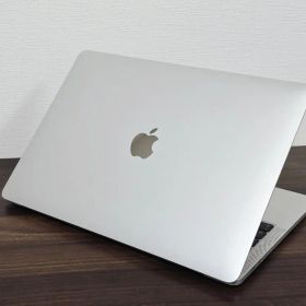 MacBook Pro 2020 13インチ Core i5 256G D1