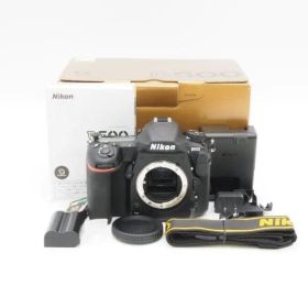 ショット数8,935！元箱付き！■ほぼ新品■Nikon D500