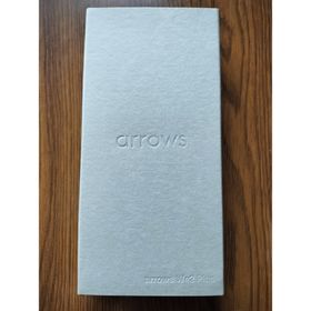 arrows we2 plus m06 シャンパンシルバー(スマートフォン本体)