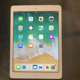 iPad Air 第1世代 128GB シルバー