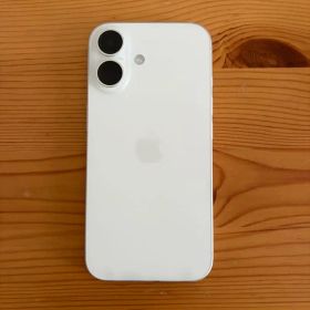 Apple iPhone16 256GB ホワイト おまけ付き