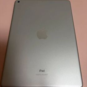 ジャンク Apple iPad 10.2インチ スペースグレイ 本体