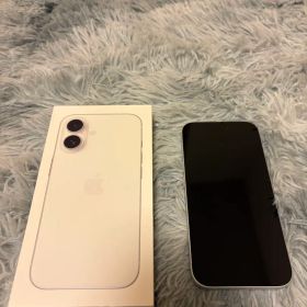 Apple iPhone 16 ホワイト 本体と箱付き