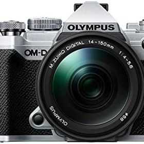 【中古】OLYMPUS ミラーレス一眼カメラ OM-D E-M5 MarkIII 14-150mmIIレンズキット シルバー