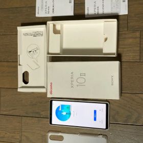 Sony Xperia 10 II ホワイト docomo 本体
