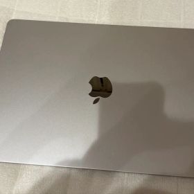 M2 MacBook Air 8GB 2023 15インチ スターライト 美品