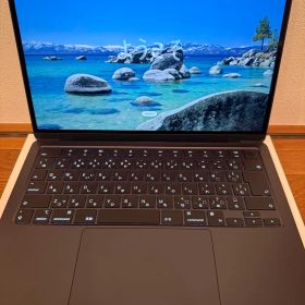 【極美品】MacBook Air M2 16GB / 512GB ミッドナイト