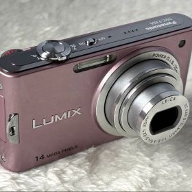 【Panasonic】極美品！LUMIX DMC-FX66 14.1メガピクセル